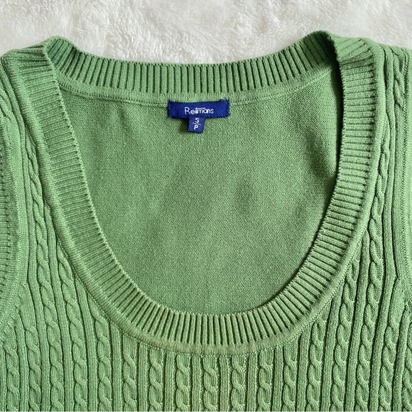 Reitmans Cable Knit Sweater Vest - Forest Green - Picture 3 of 7